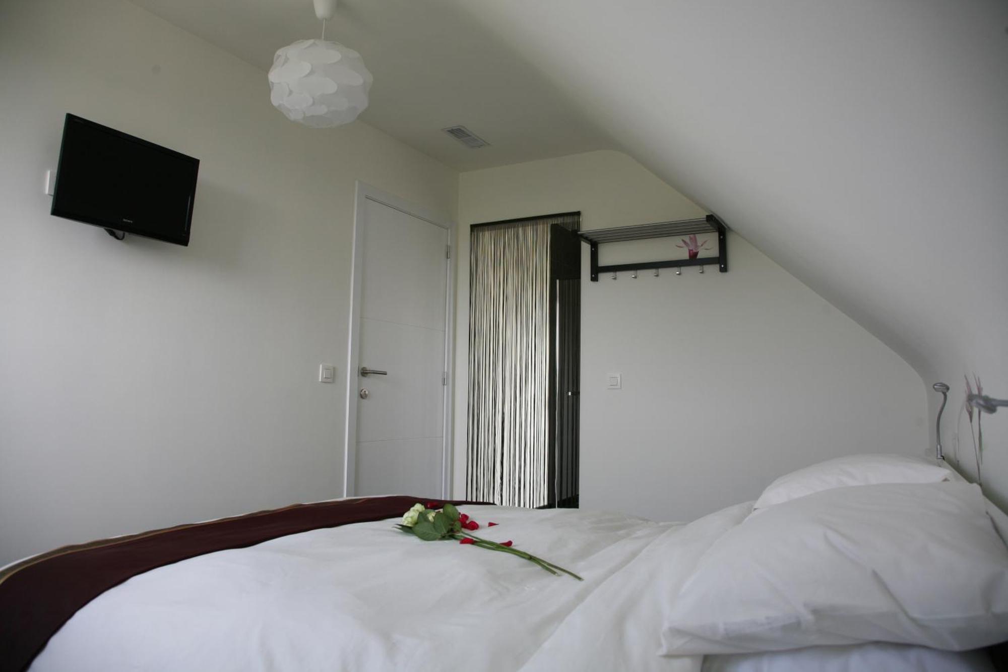 B&B Kanegem Onverbloemd Тилт Экстерьер фото